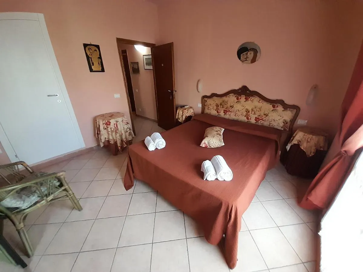 B&B La Casa Di Zia Lina Monsummano Terme 2*,  Italië